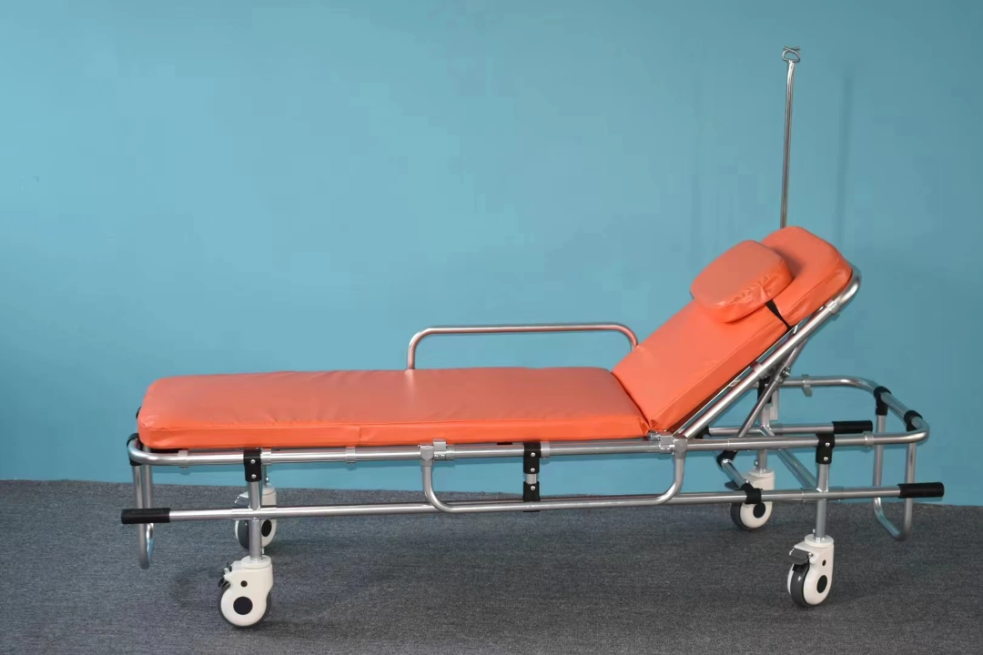 BRANCARD MANUEL POUR  AMBULANCE