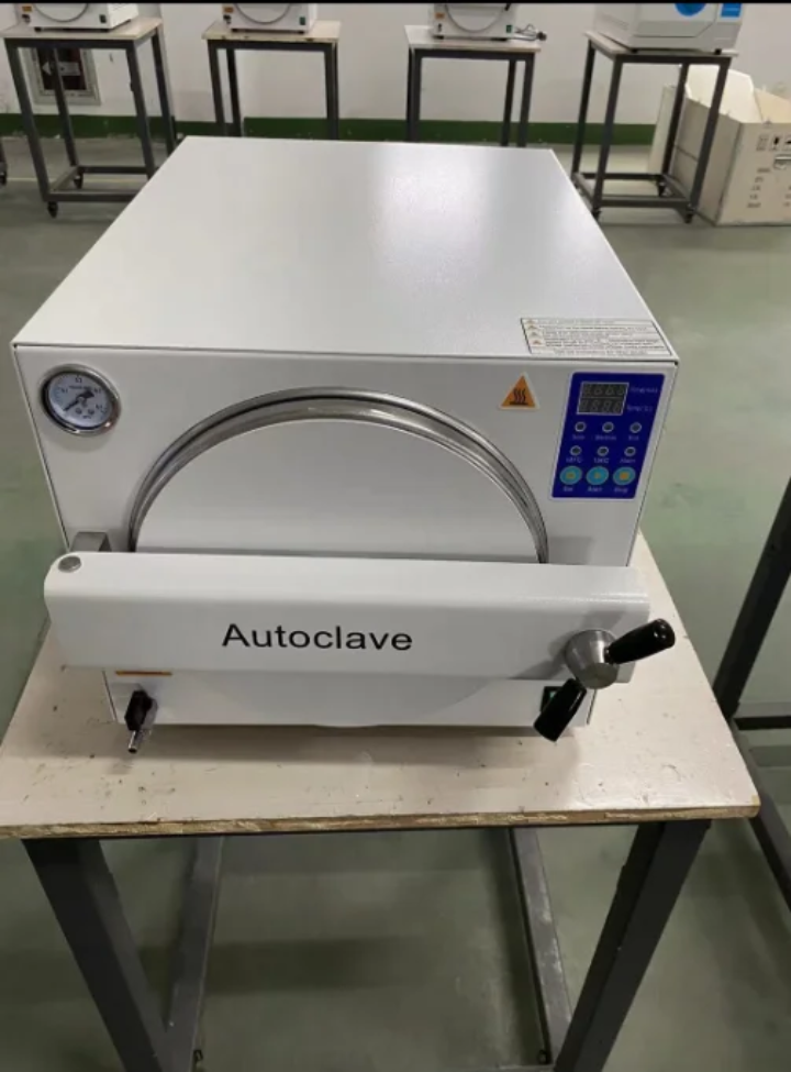 STERILISATEUR DE PAILLASSE