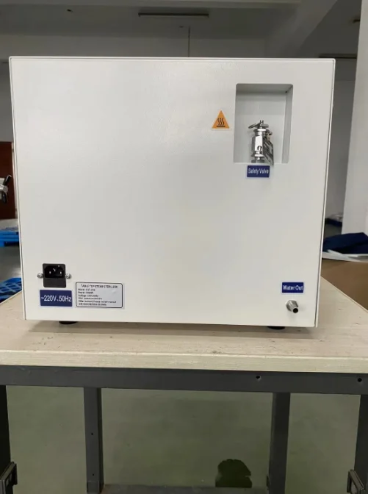 STERILISATEUR DE PAILLASSE